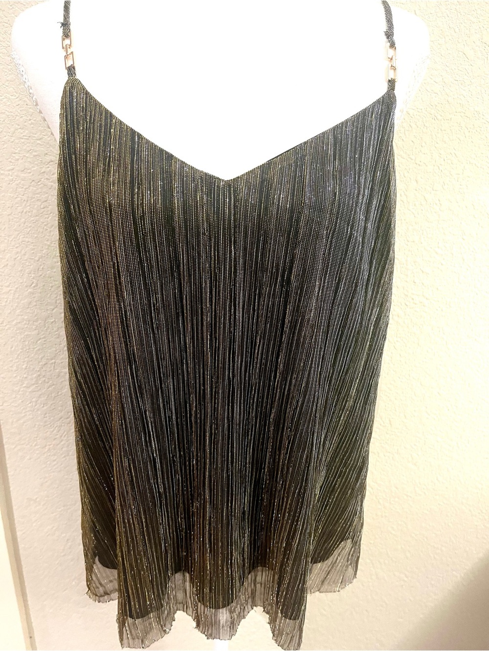 Naïf Metallic Gold Pleated Chain-Strap Cami Tank Top